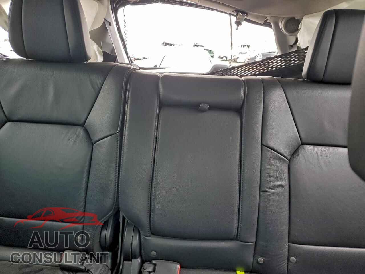HONDA PILOT 2014 - 5FNYF4H92EB032193