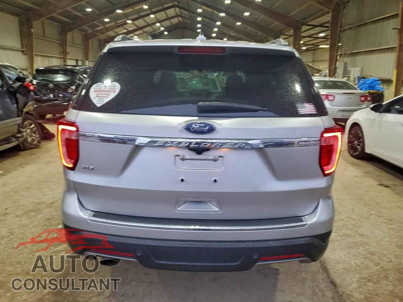 FORD EXPLORER 2018 - 1FM5K7D80JGB26629