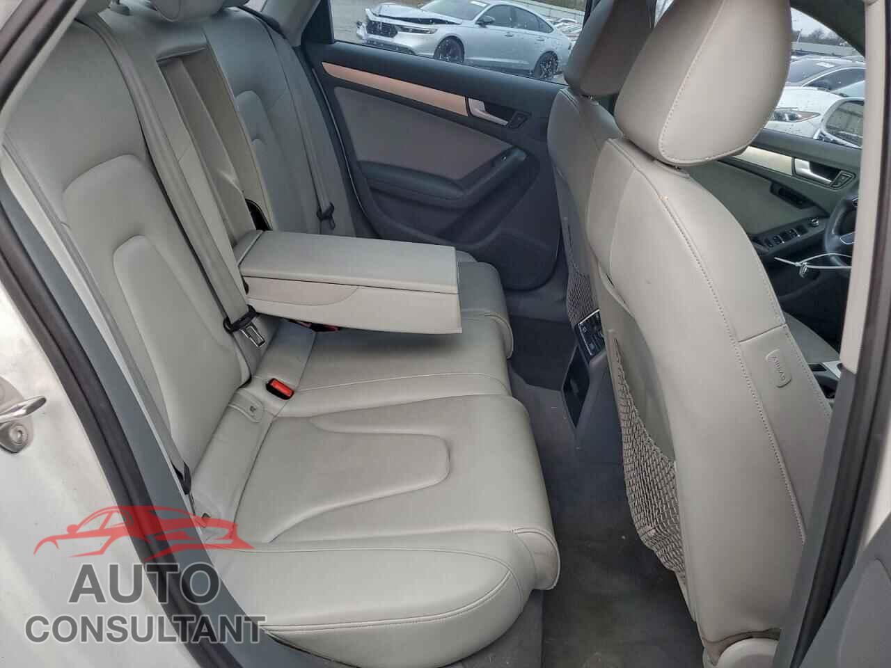 AUDI A4 2013 - WAUEFBFL8DA154258