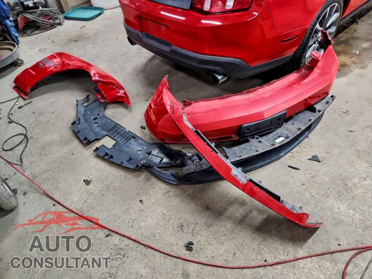 FORD MUSTANG 2011 - 1ZVBP8CF1B5124848