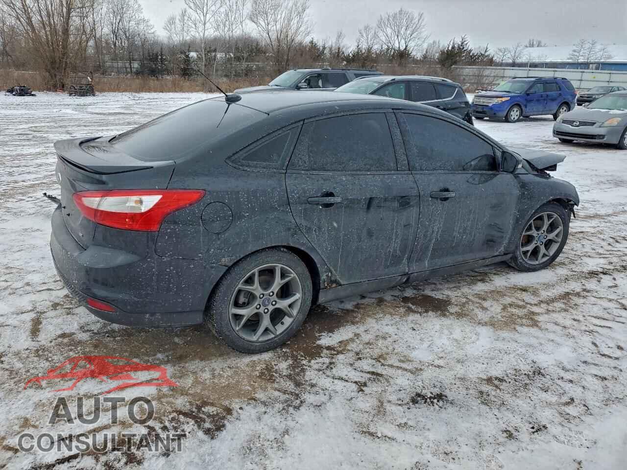 FORD FOCUS 2014 - 1FADP3F26EL252807
