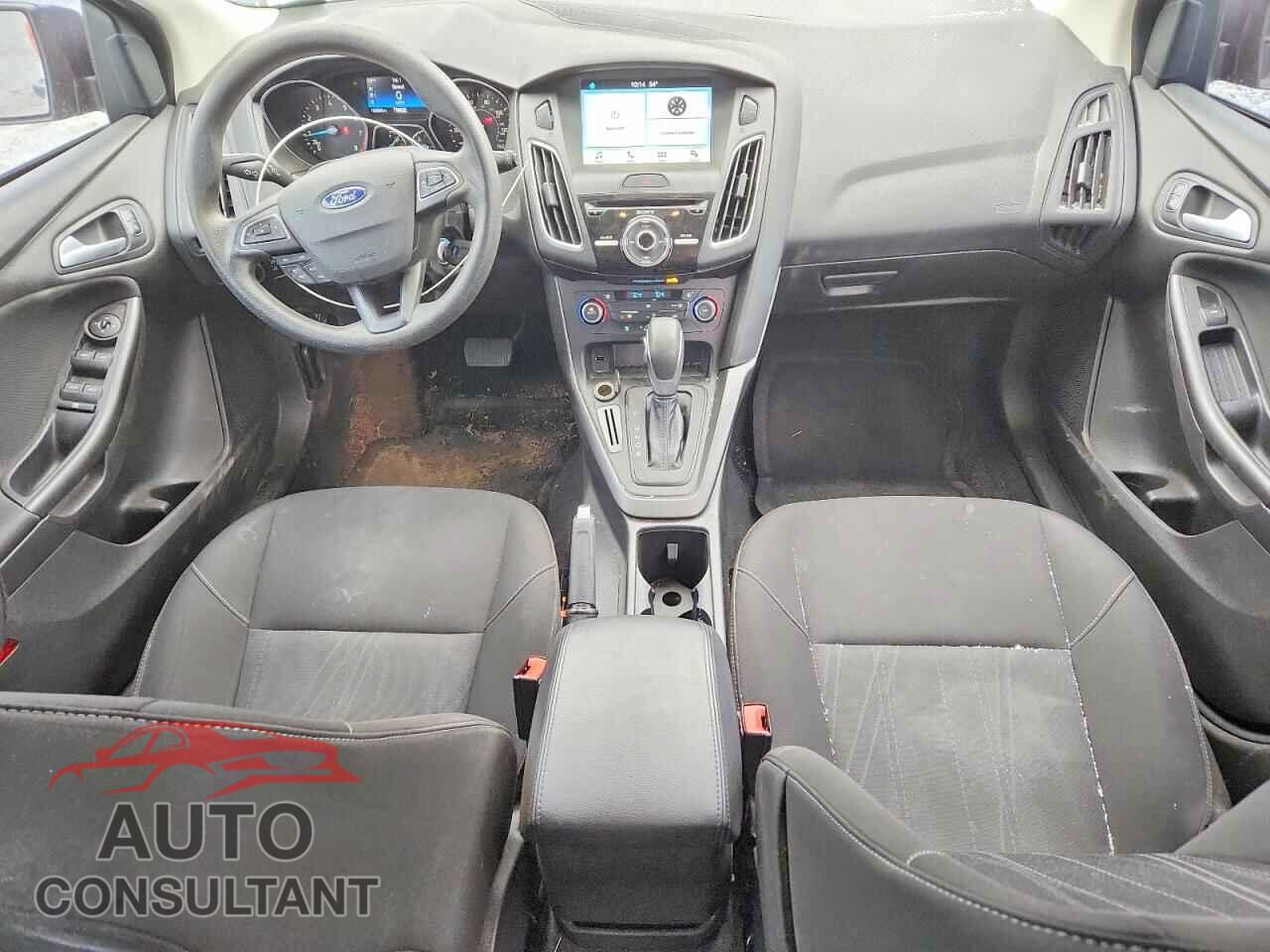 FORD FOCUS 2017 - 1FADP3M21HL241592