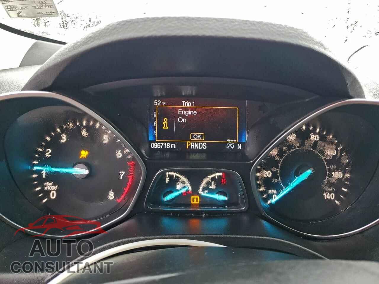 FORD ESCAPE 2017 - 1FMCU9J96HUF09495