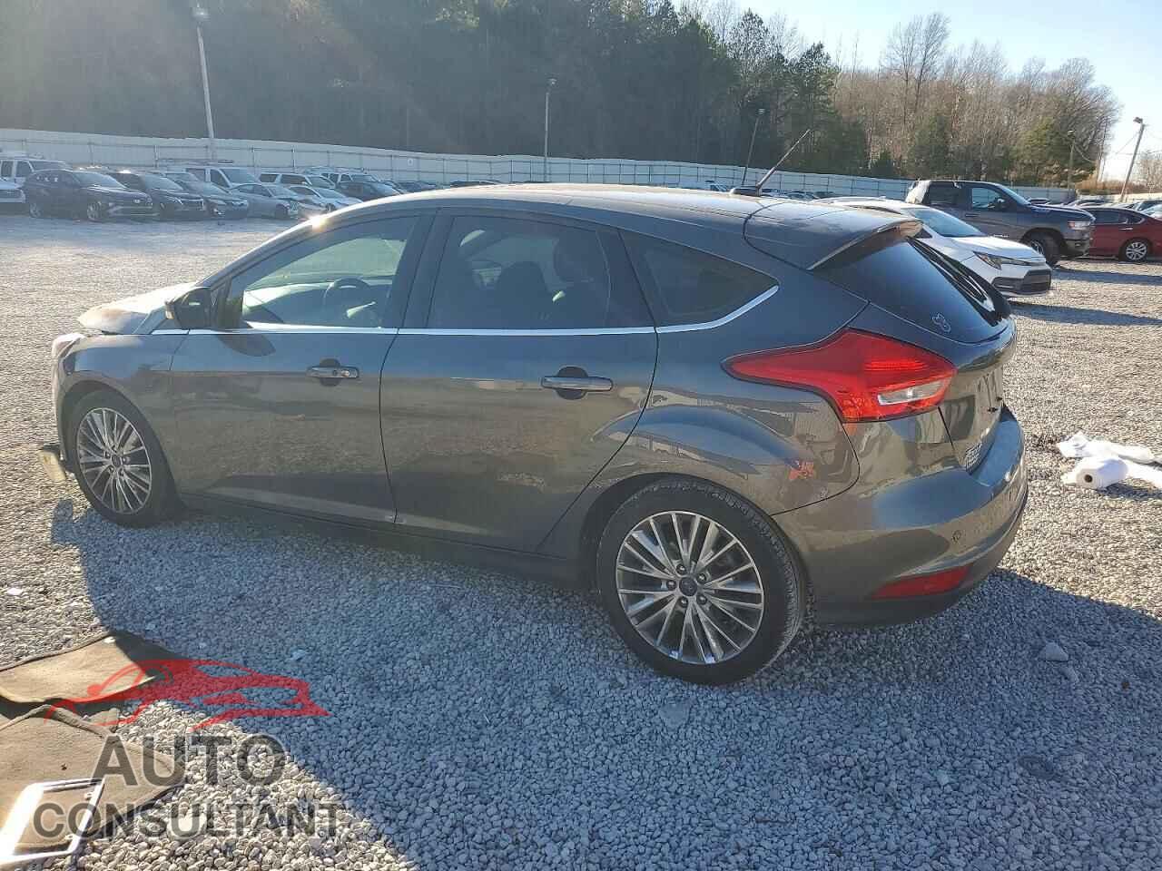FORD FOCUS 2017 - 1FADP3N22HL204792
