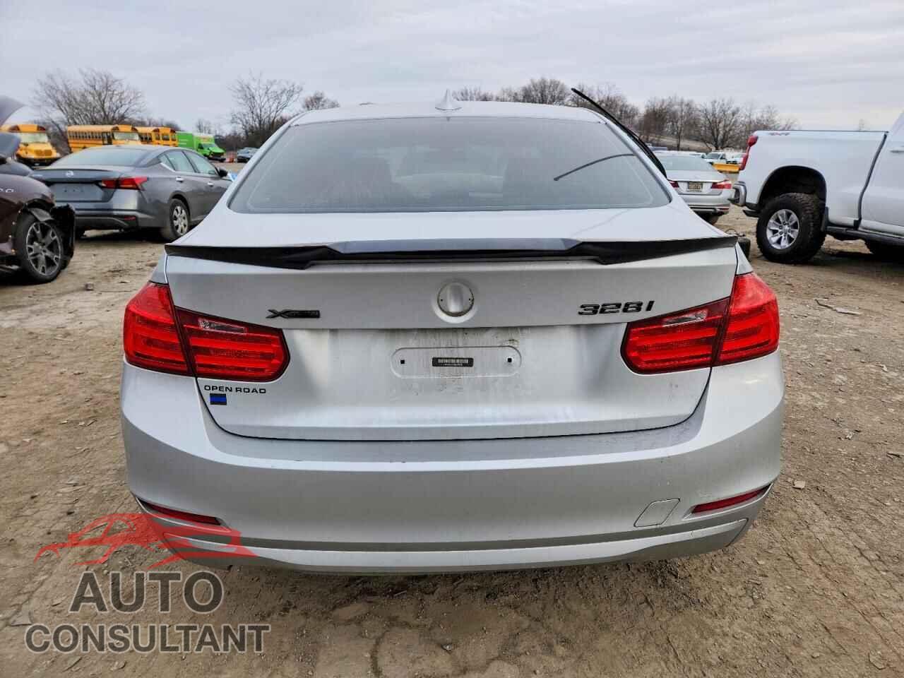 BMW 3 SERIES 2013 - WBA3B3C51DF543700