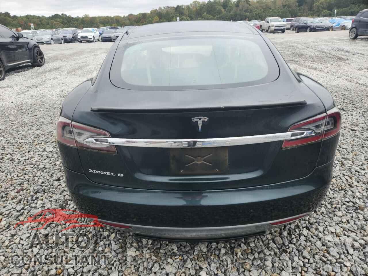 TESLA MODEL S 2013 - 5YJSA1CPXDFP05156
