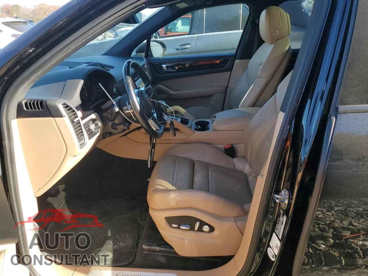 PORSCHE CAYENNE 2021 - WP1AA2AY2MDA08048