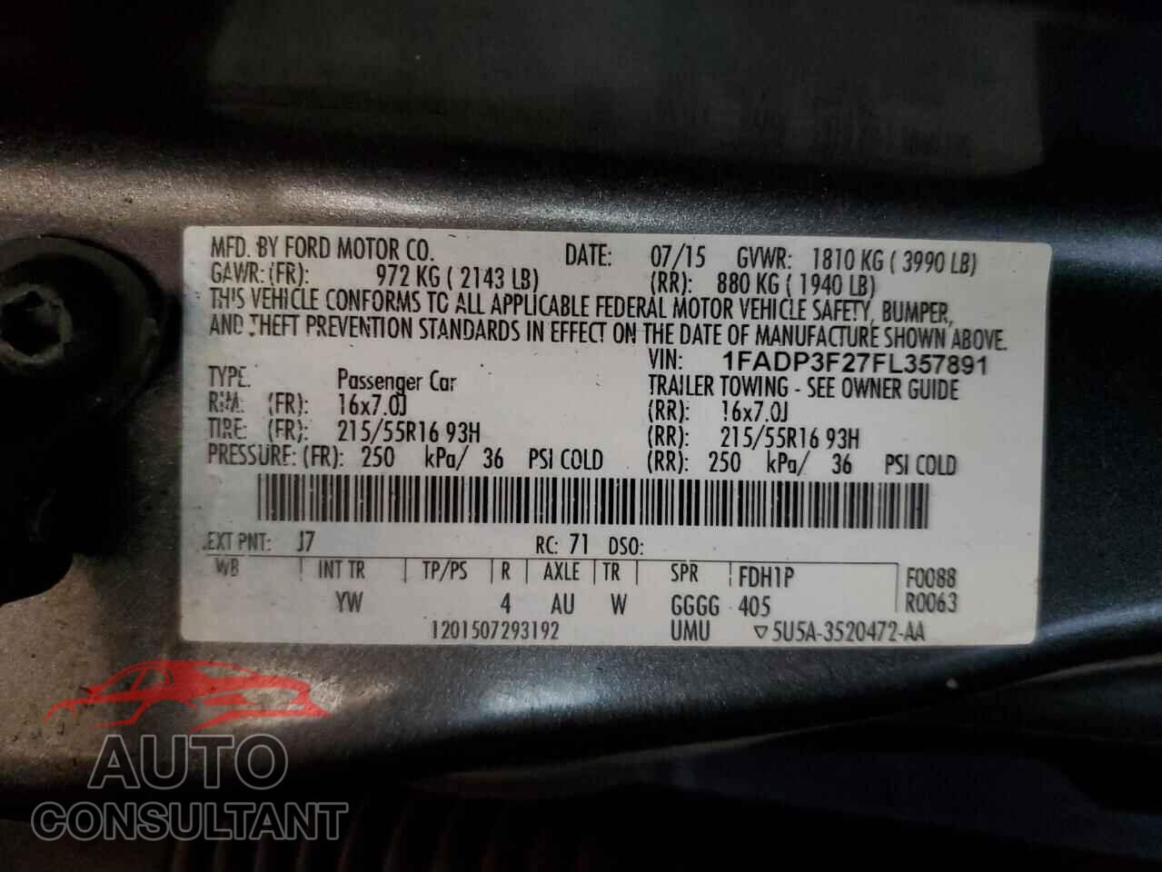 FORD FOCUS 2015 - 1FADP3F27FL357891