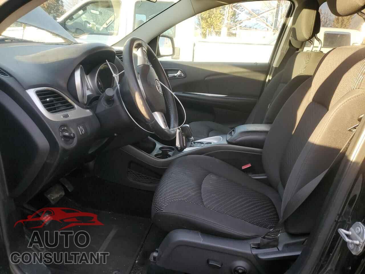 DODGE JOURNEY 2017 - 3C4PDCBB2HT569255