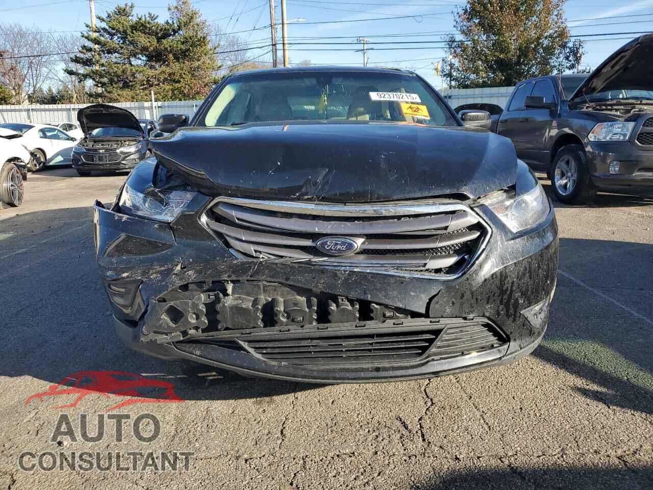 FORD TAURUS 2013 - 1FAHP2E84DG155579