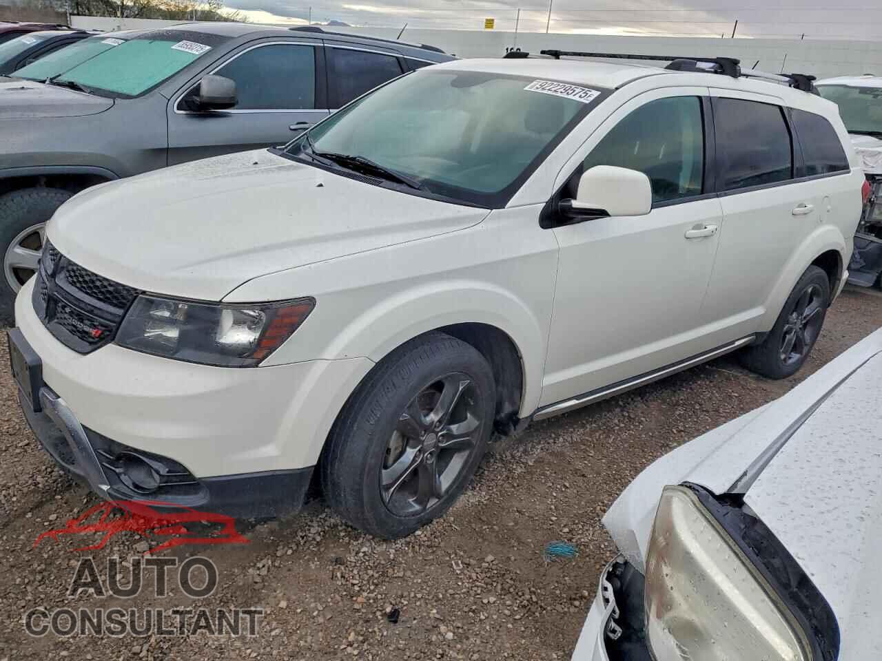 DODGE JOURNEY 2015 - 3C4PDDGG2FT725432