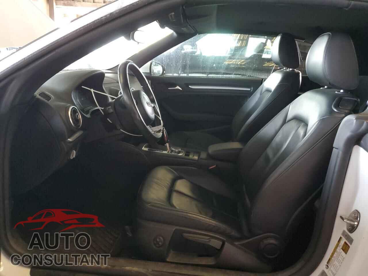 AUDI A3 2015 - WAU7FLFF9F1037557