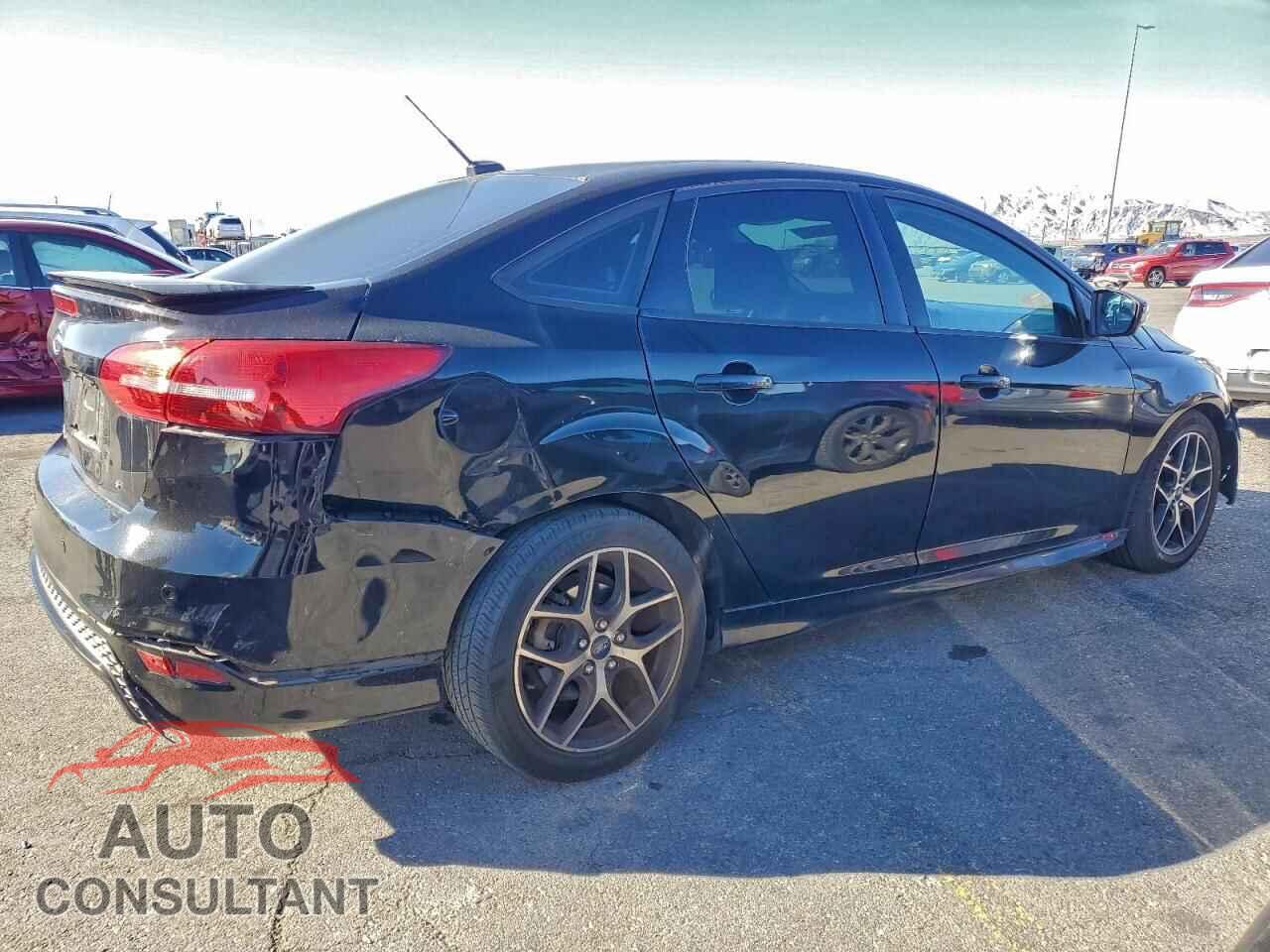 FORD FOCUS 2016 - 1FADP3F25GL225598