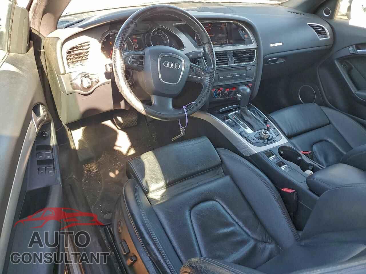 AUDI A5 2011 - WAUJFAFH0BN013386