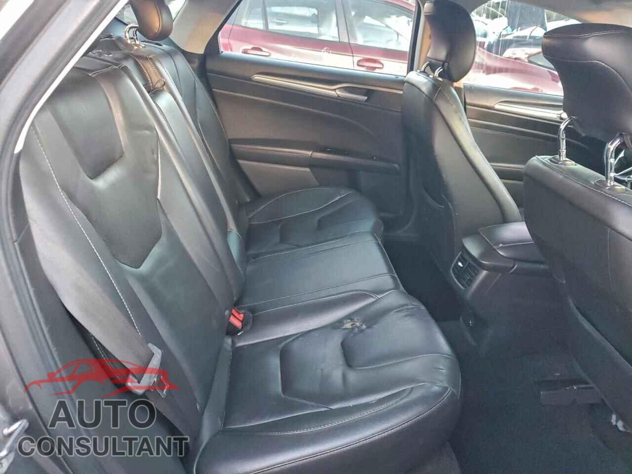 FORD FUSION 2013 - 3FA6P0D9XDR109785