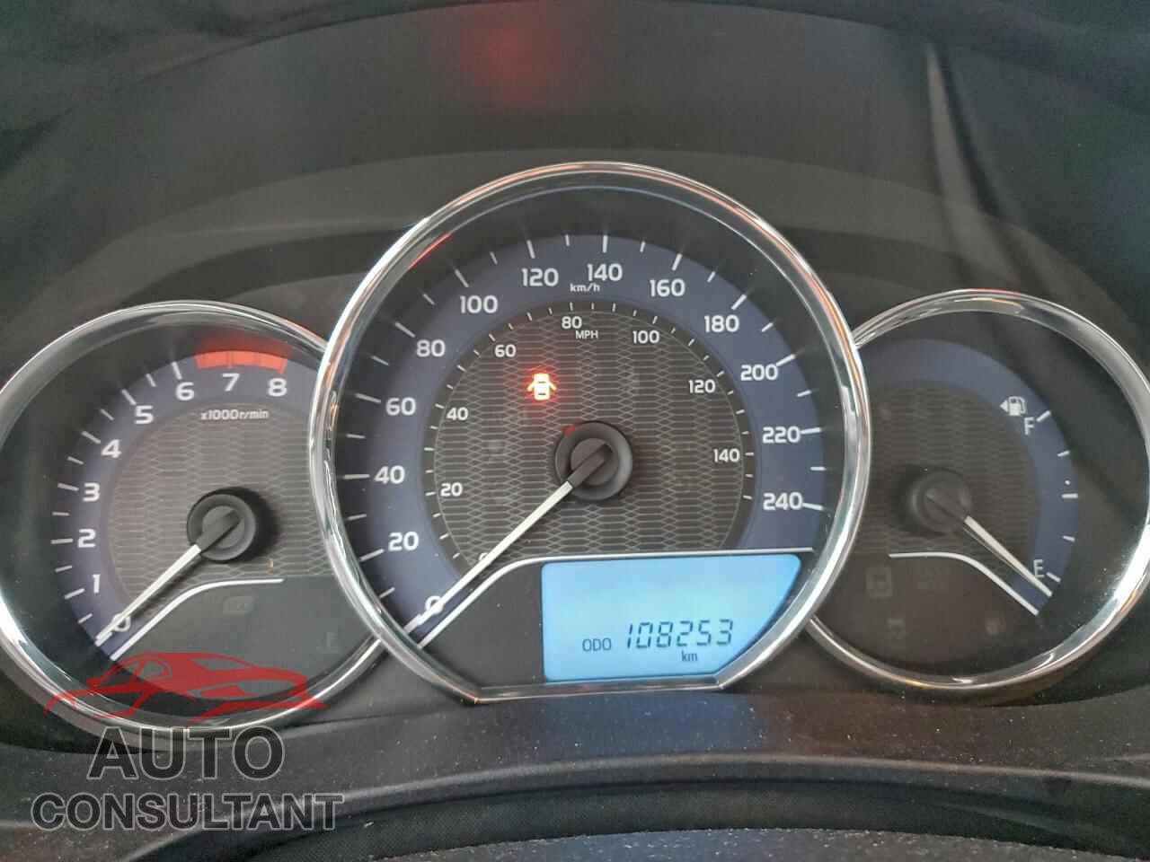 TOYOTA COROLLA 2015 - 2T1BURHE2FC379941