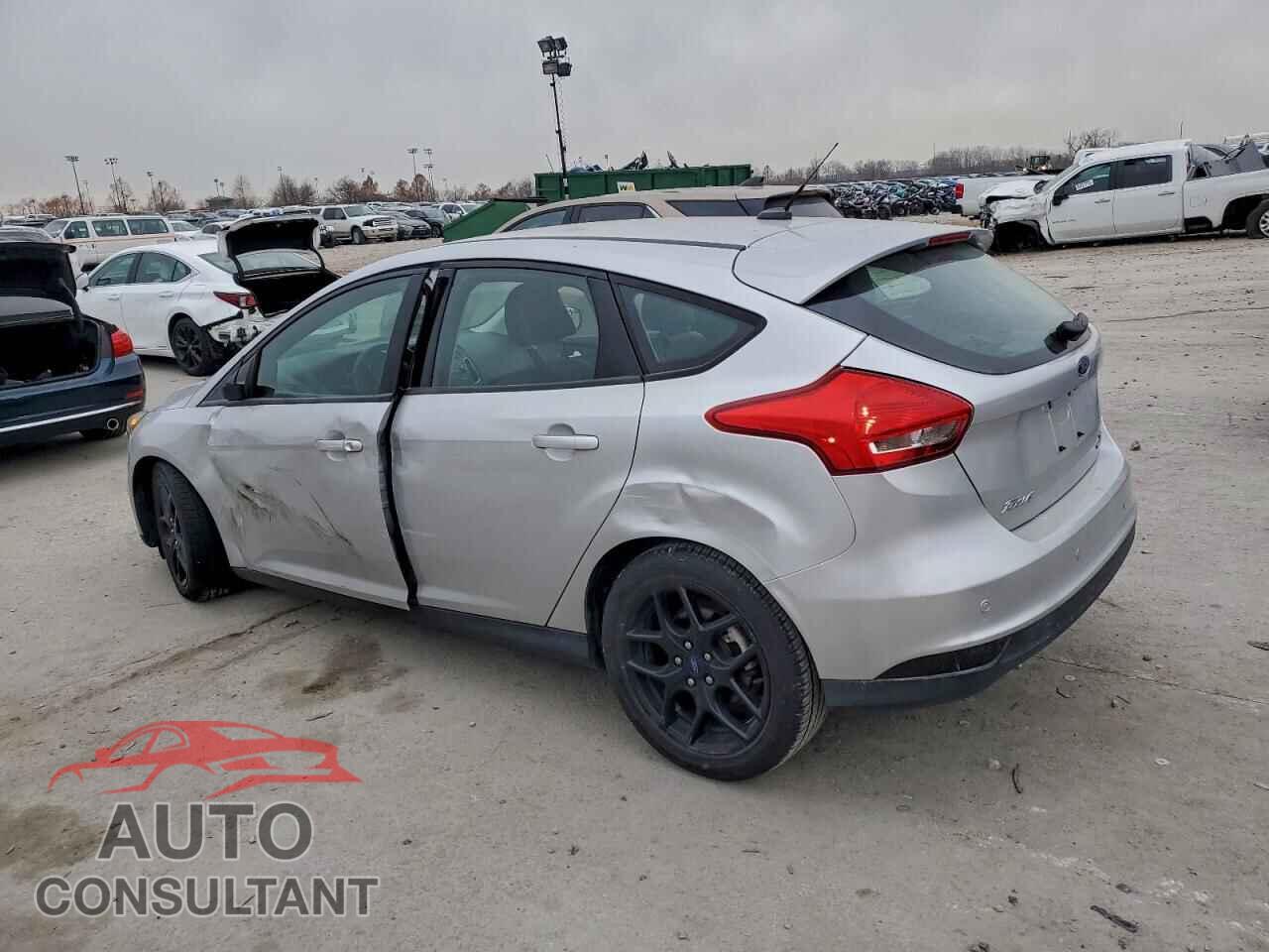 FORD FOCUS 2016 - 1FADP3K25GL312147