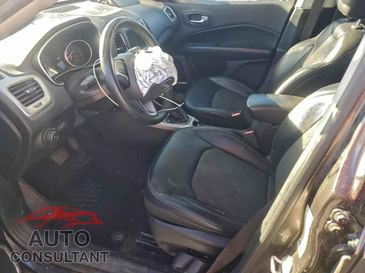 JEEP COMPASS 2017 - 3C4NJCBB9HT682264