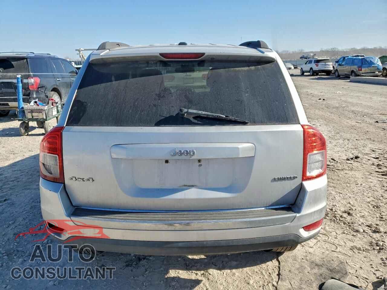 JEEP COMPASS 2011 - 1J4NF5FB1BD257555
