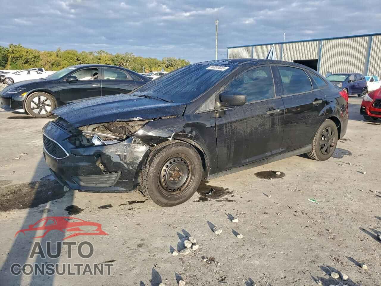FORD FOCUS 2017 - 1FADP3E23HL338291