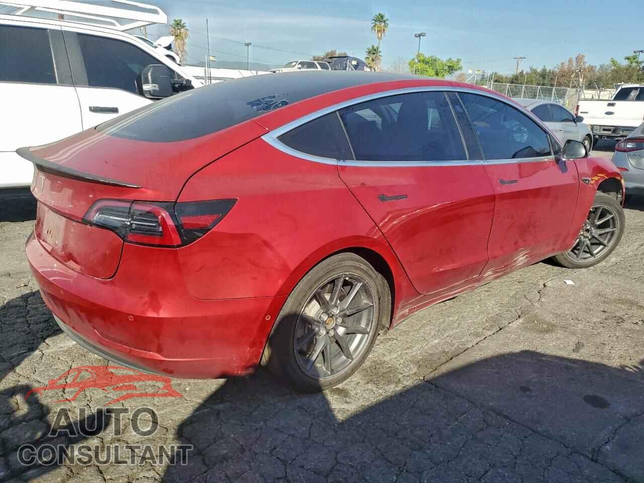 TESLA MODEL 3 2018 - 5YJ3E1EA1JF016765