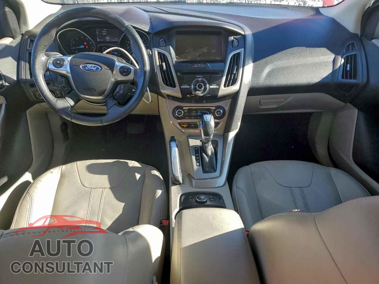 FORD FOCUS 2012 - 1FAHP3M27CL258133