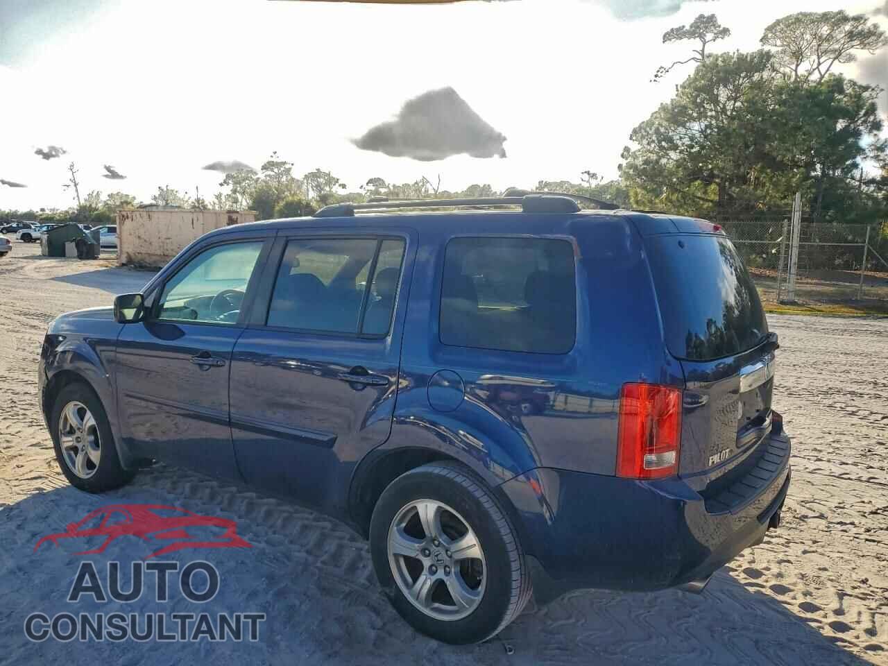 HONDA PILOT 2013 - 5FNYF3H55DB032307