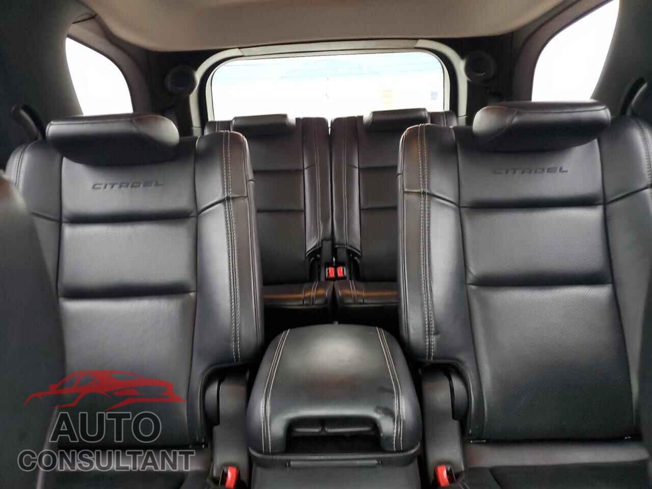 DODGE DURANGO 2013 - 1C4SDJET5DC658729