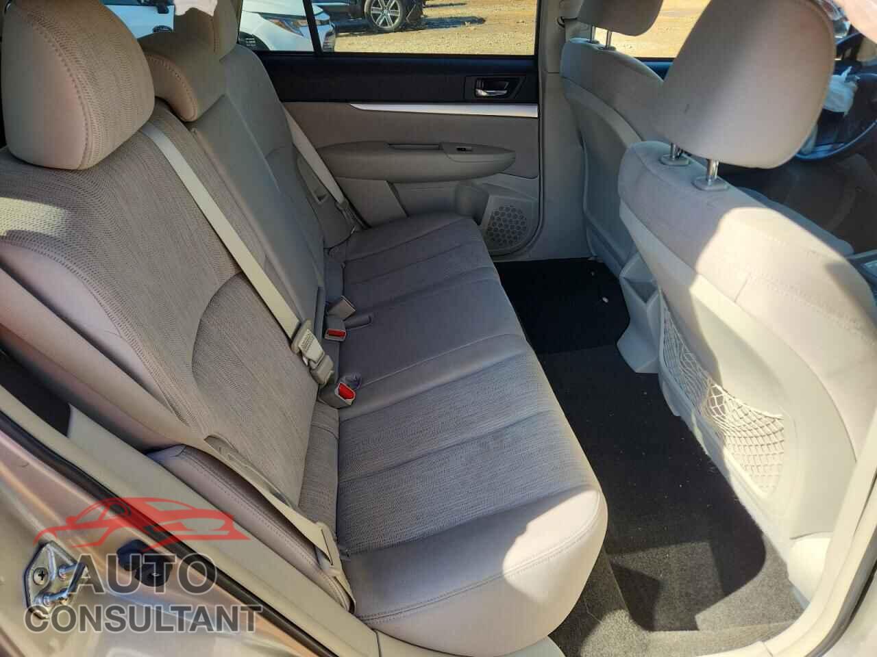 SUBARU OUTBACK 2014 - 4S4BRCFC8E3200014