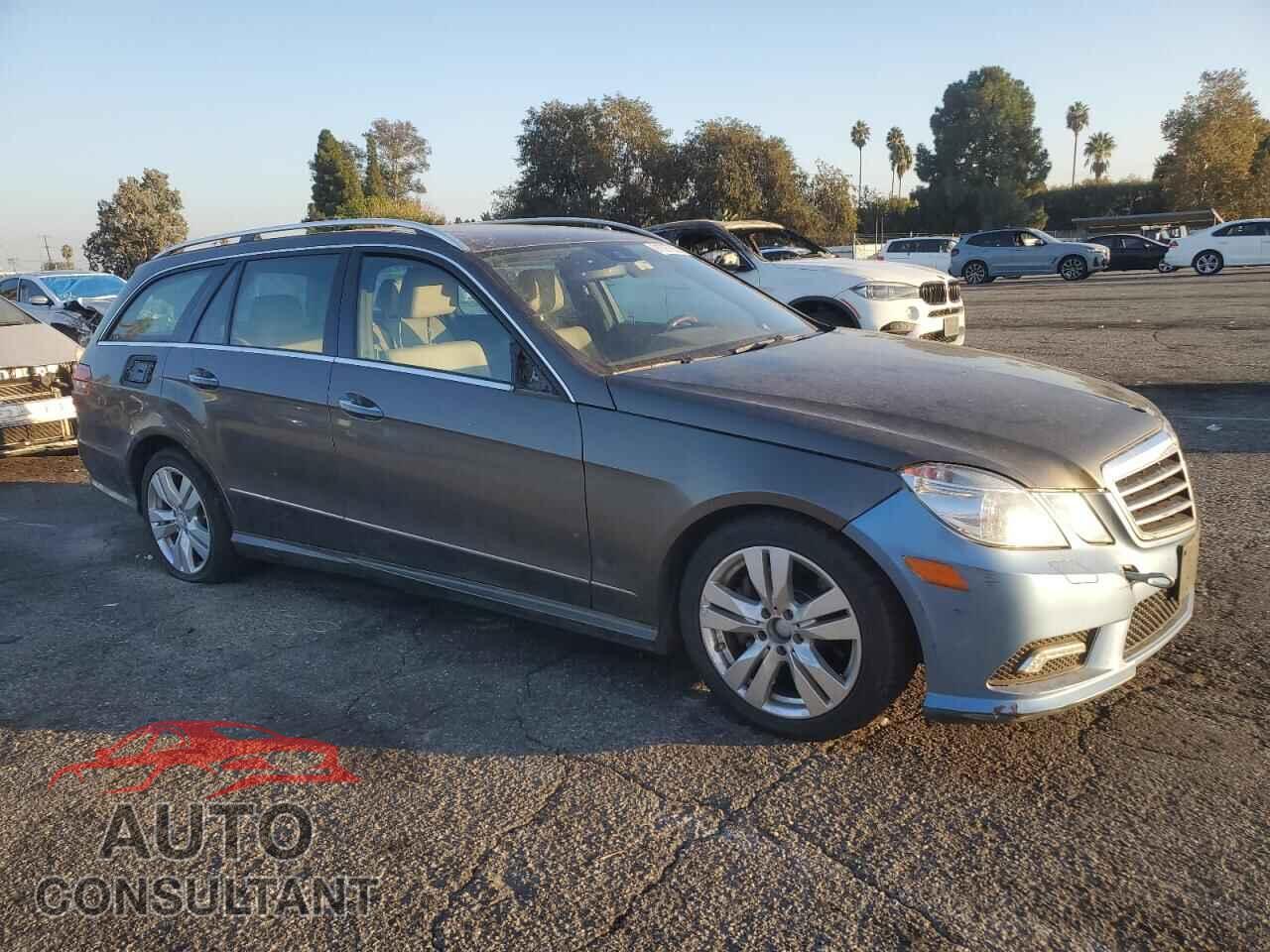 MERCEDES-BENZ E-CLASS 2013 - WDDHH8JB2DA684596