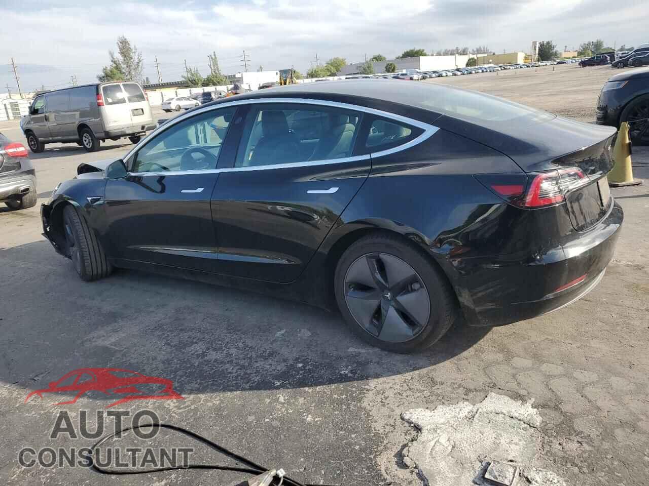 TESLA MODEL 3 2019 - 5YJ3E1EA1KF306571