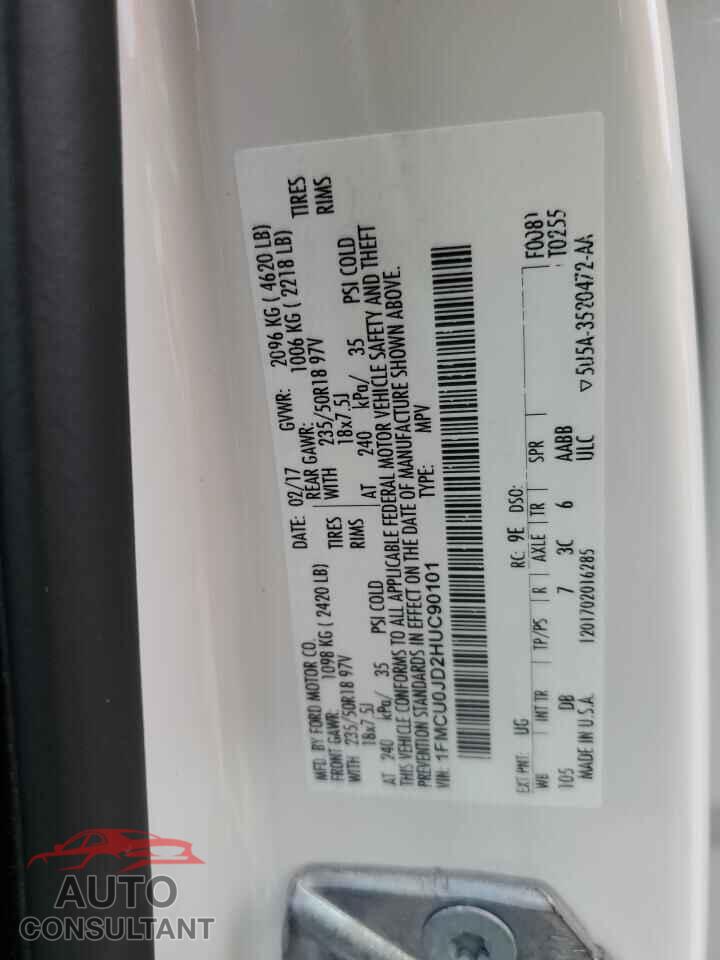 FORD ESCAPE 2017 - 1FMCU0JD2HUC90101