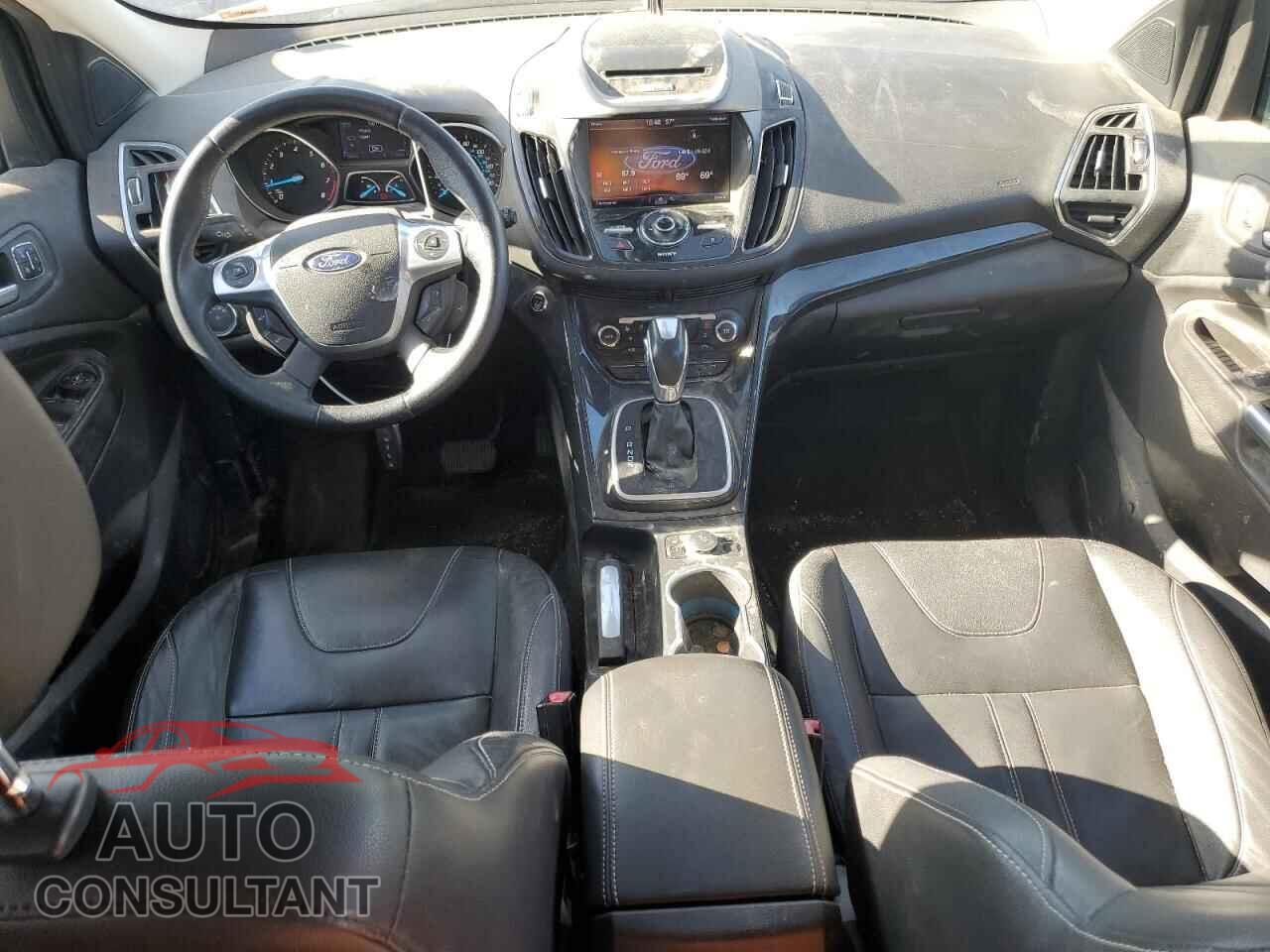FORD ESCAPE 2013 - 1FMCU0J93DUB55182