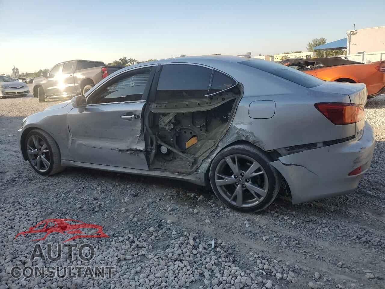 LEXUS IS 2009 - JTHBK262795090558
