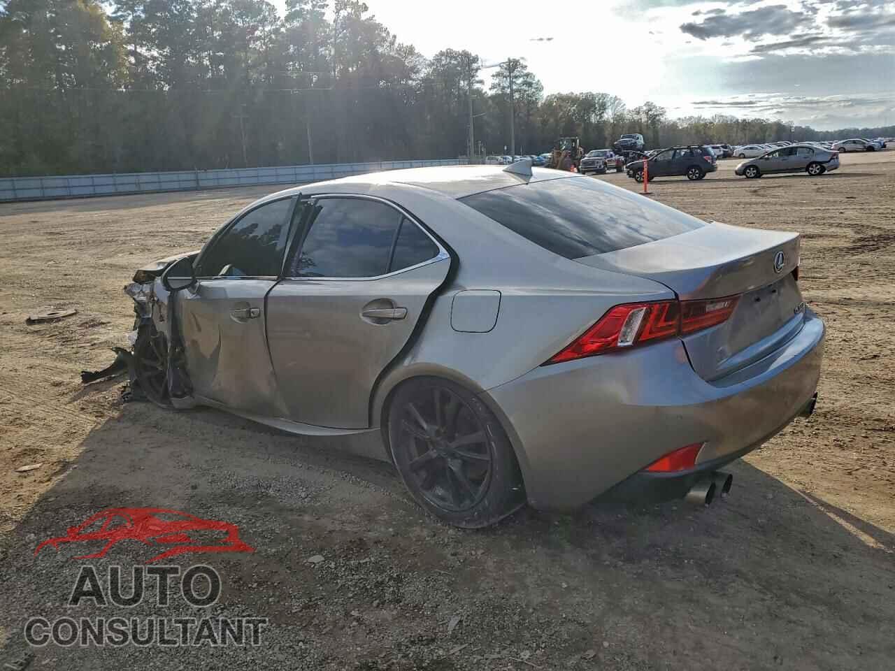 LEXUS IS 2014 - JTHBE1D22E5004071