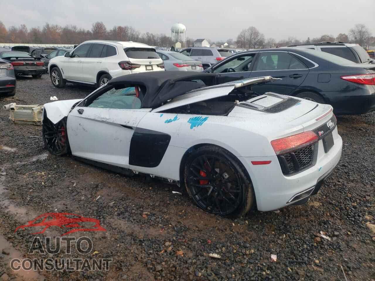 AUDI R8 2017 - WUAVACFX7H7904720