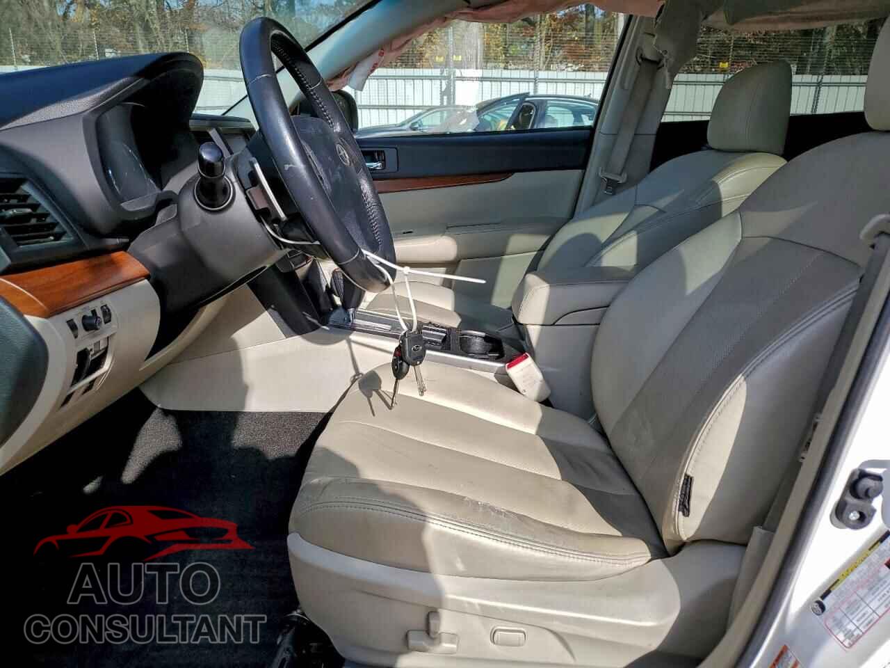 SUBARU OUTBACK 2013 - 4S4BRCLC4D3255076