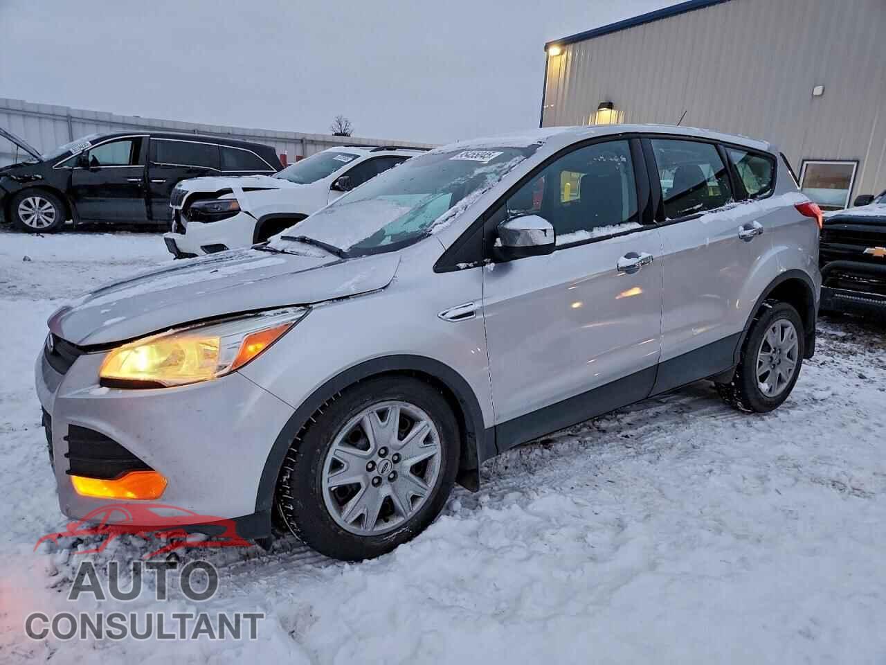 FORD ESCAPE 2016 - 1FMCU0F74GUB32439