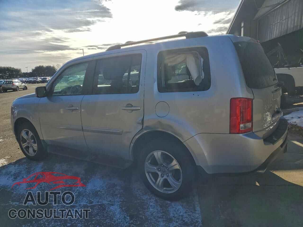 HONDA PILOT 2013 - 5FNYF4H7XDB059459