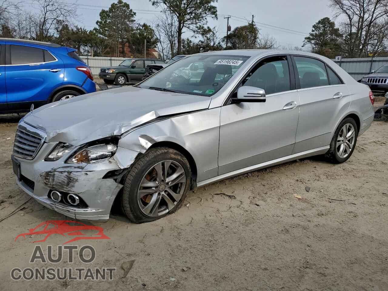 MERCEDES-BENZ E-CLASS 2010 - WDDHF5GB0AA049917
