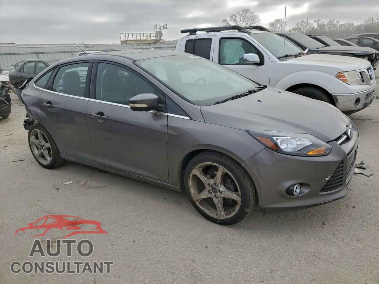FORD FOCUS 2014 - 1FADP3J2XEL357647
