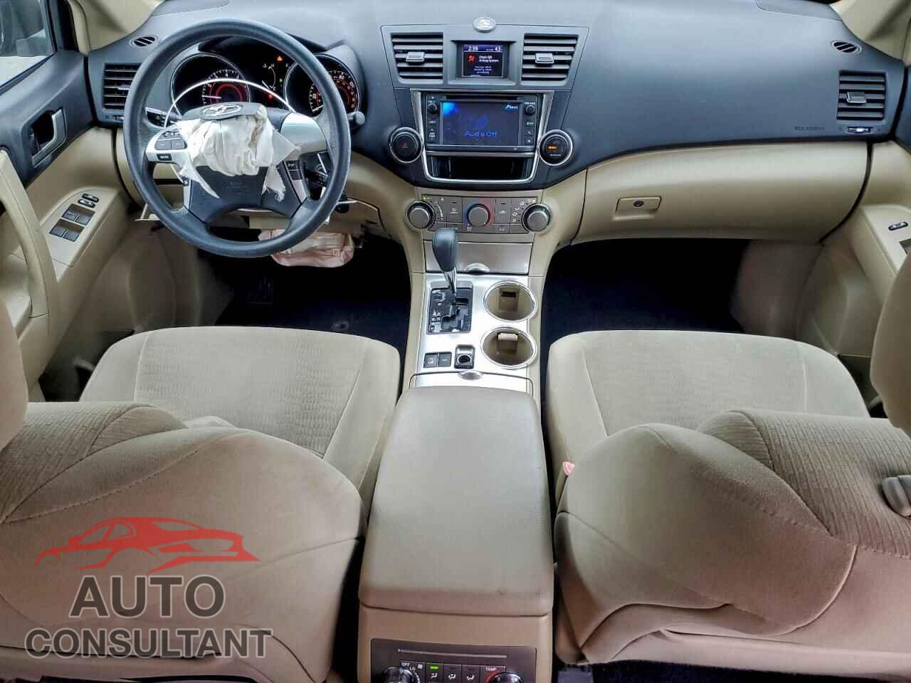 TOYOTA HIGHLANDER 2013 - 5TDBK3EH8DS189227