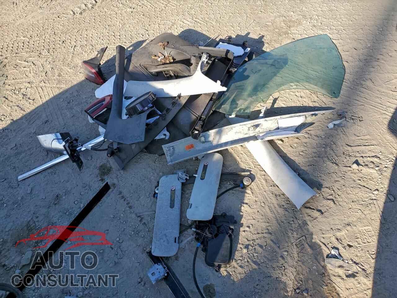 TESLA MODEL 3 2018 - 5YJ3E1EB9JF090928