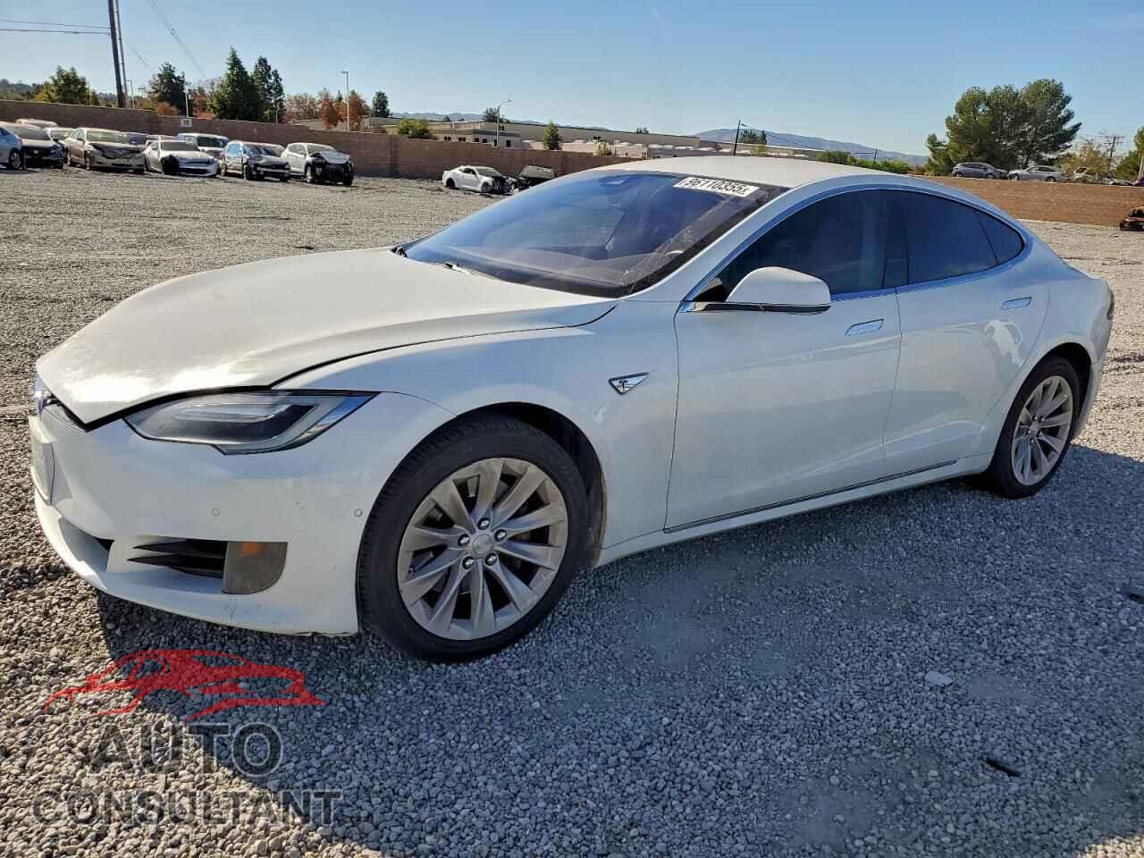 TESLA MODEL S 2016 - 5YJSA1E10GF139652