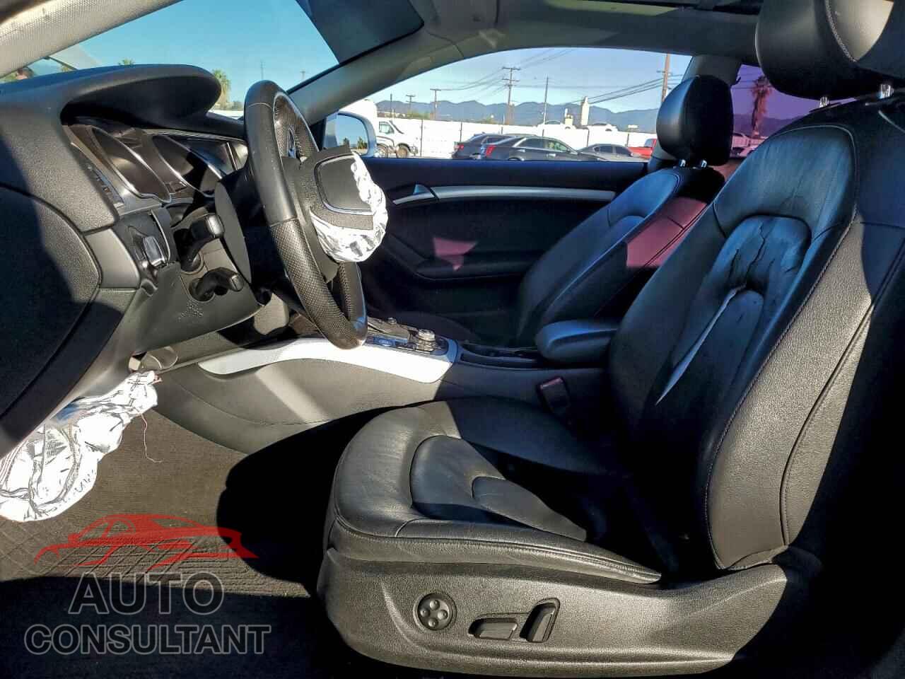 AUDI A5 2012 - WAULFAFRXCA002941