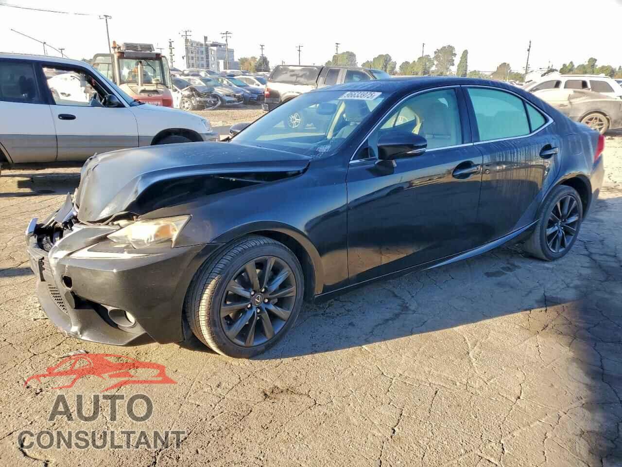 LEXUS IS 2014 - JTHBF1D20E5014434
