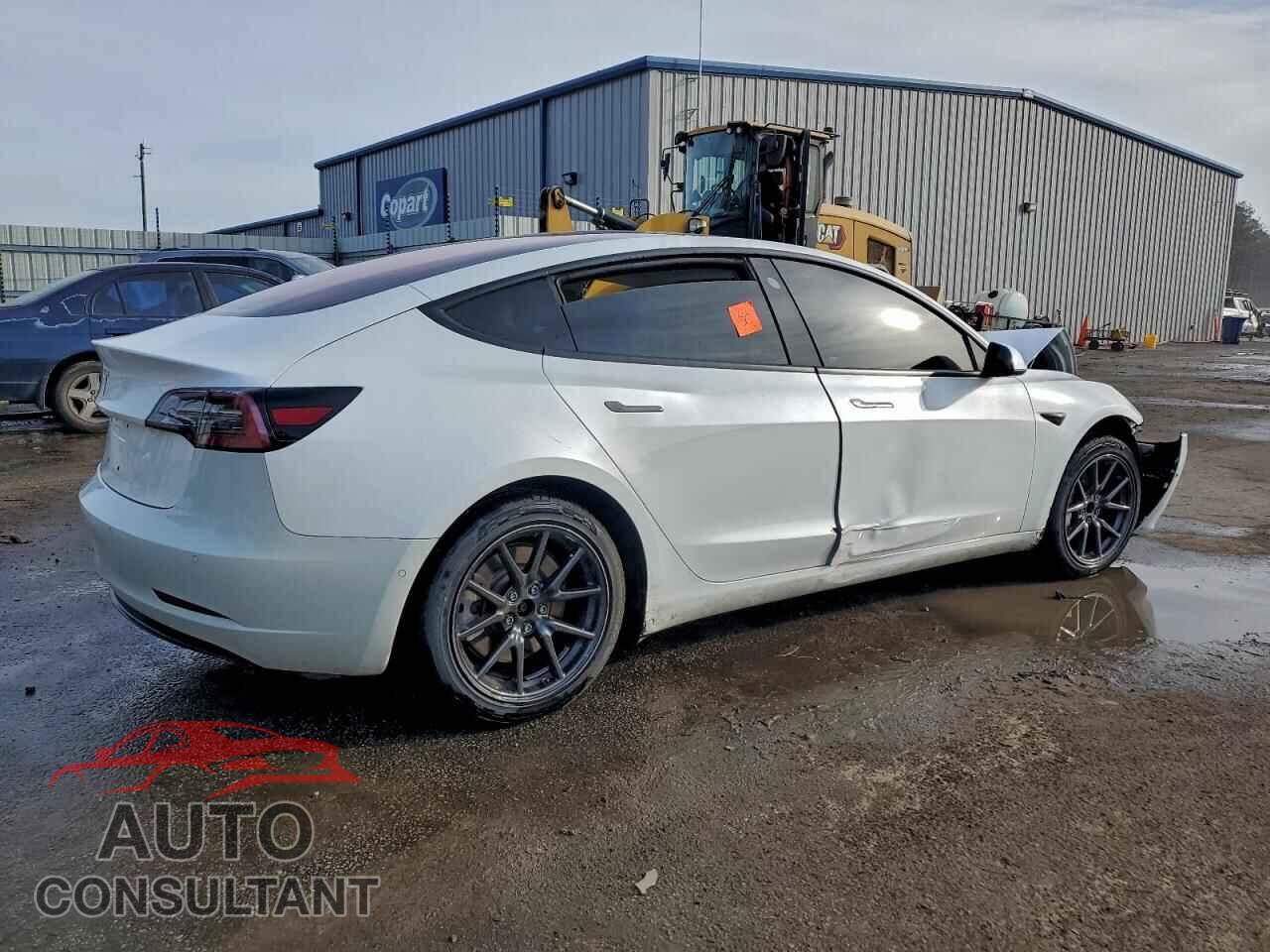 TESLA MODEL 3 2018 - 5YJ3E1EA8JF168686
