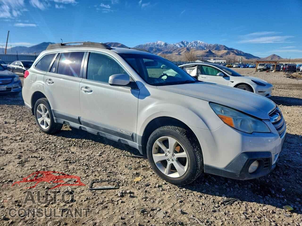 SUBARU OUTBACK 2013 - 4S4BRCCC6D3257749