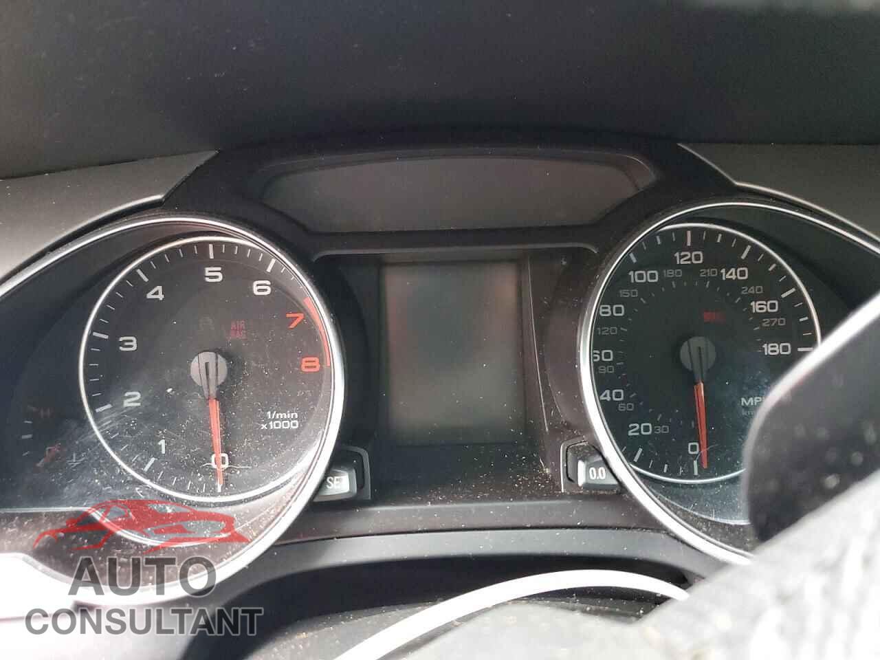 AUDI A5 2012 - WAULFAFR8CA004879