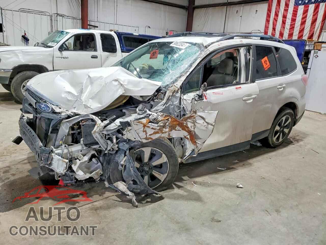 SUBARU FORESTER 2017 - JF2SJAEC2HH802787